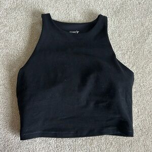 old navy active powerchill cropped tank with built in bra